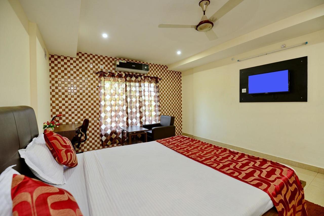 Hotel Rajdhani Bhubaneswar Eksteriør billede